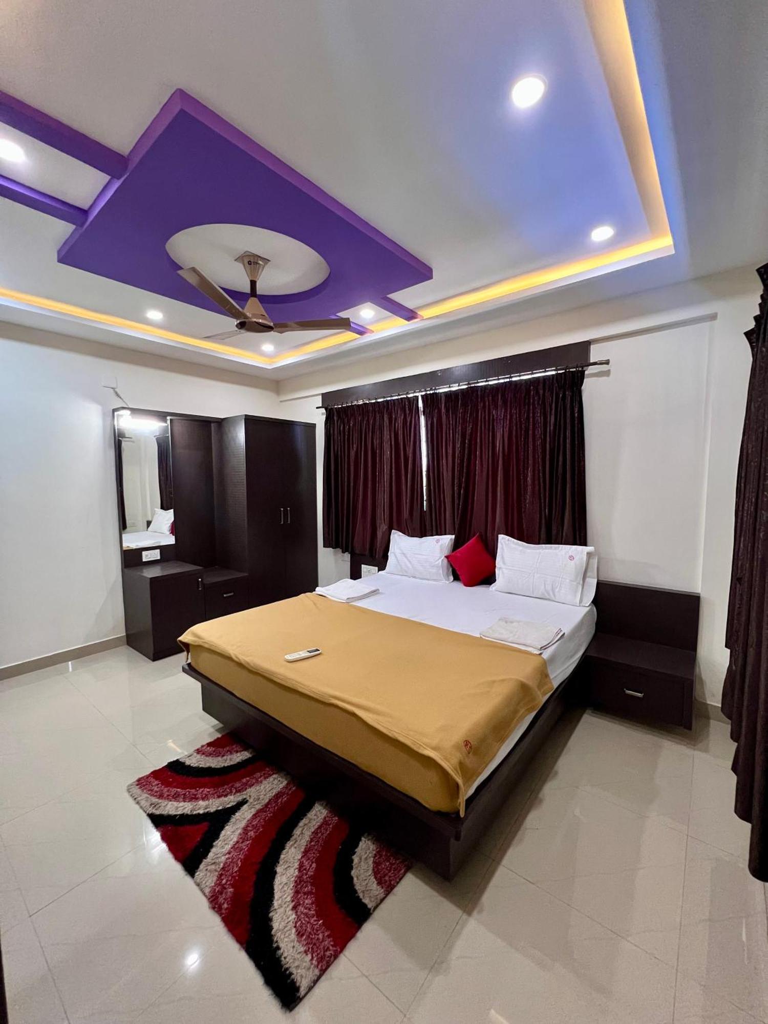 Hotel Ratna Sagar Manipal Esterno foto